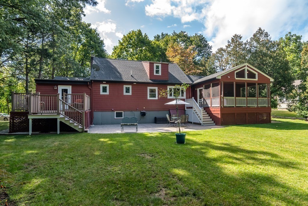 14 Valley View Road Wayland, MA 01778 - Photo 2 of 30 Gallery Image 2