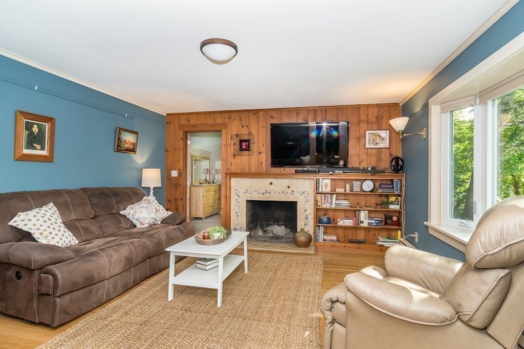14 Valley View Road Wayland, MA 01778 - Photo 10 of 30 Gallery Image 10