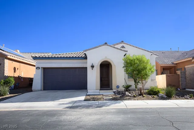 $2,395 | 485 Via Stretto Avenue, Henderson, NV 89011