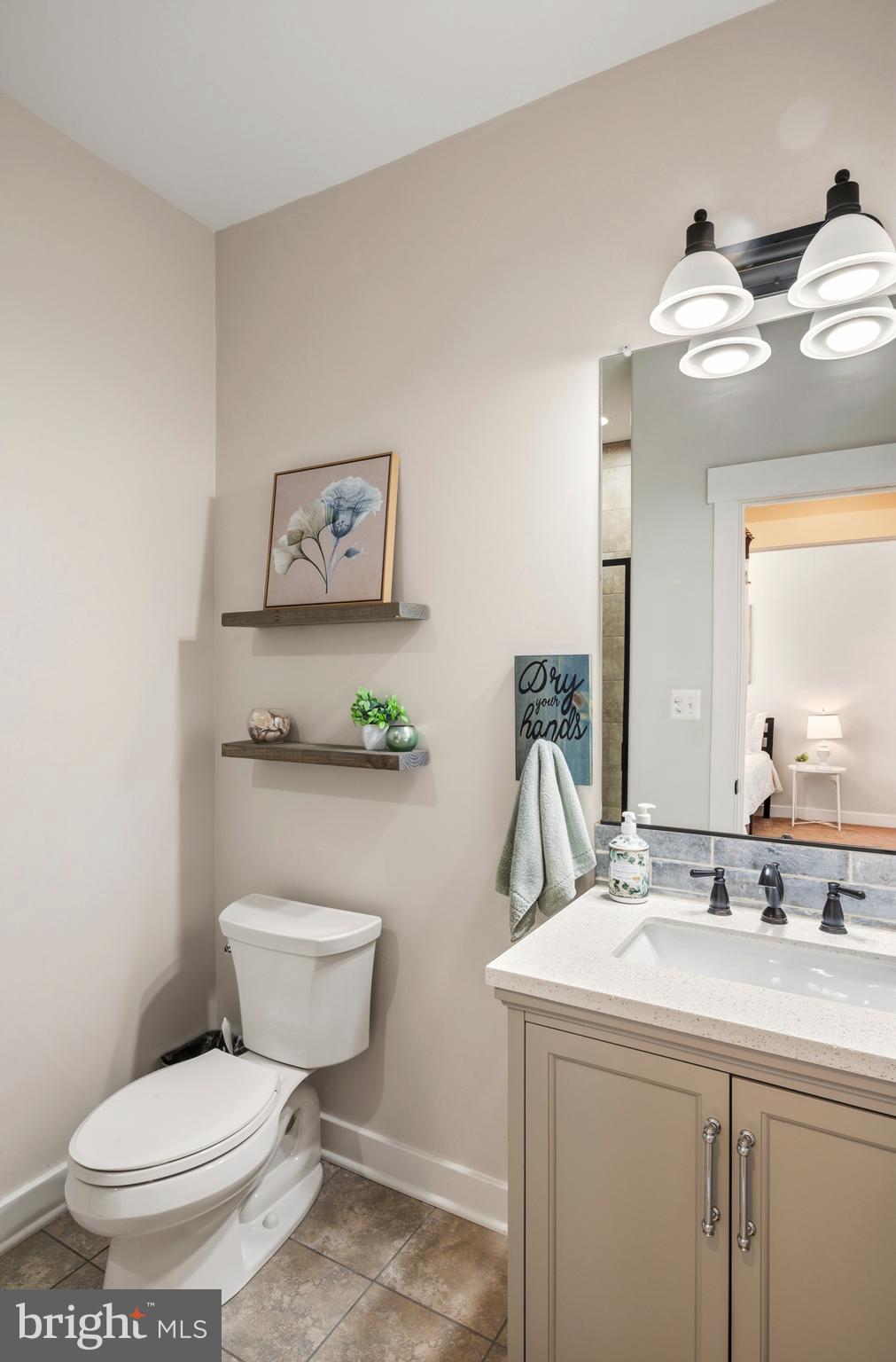 1002 Skiff Cove Road Edgewater, MD 21037 - Photo 27 of 47 Bathroom 2