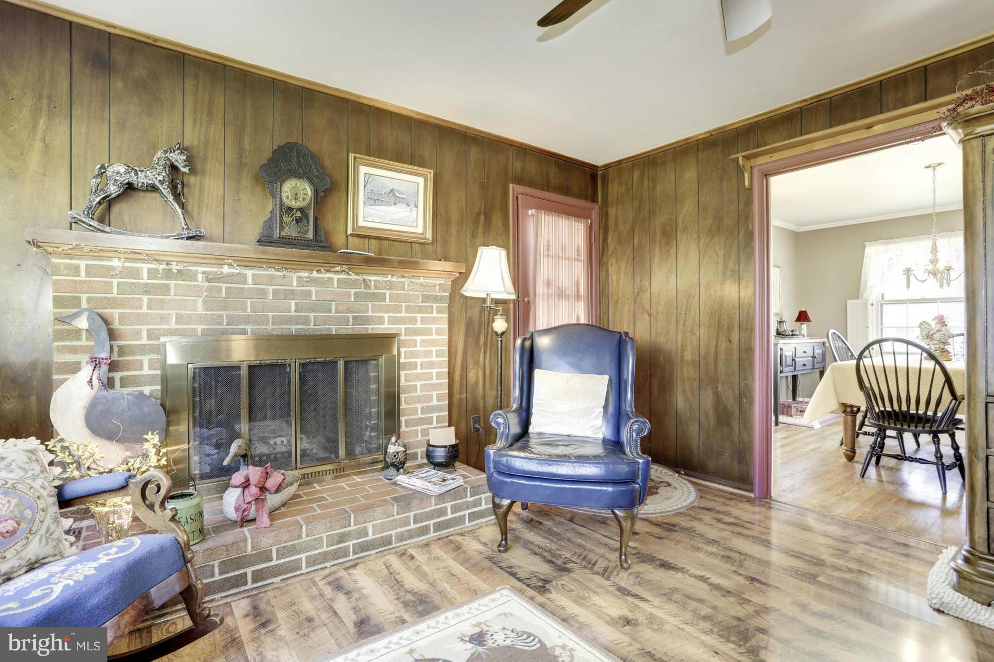 15819 Bond Mill Road Laurel, MD 20707 - Photo 8 of 30 Family Room