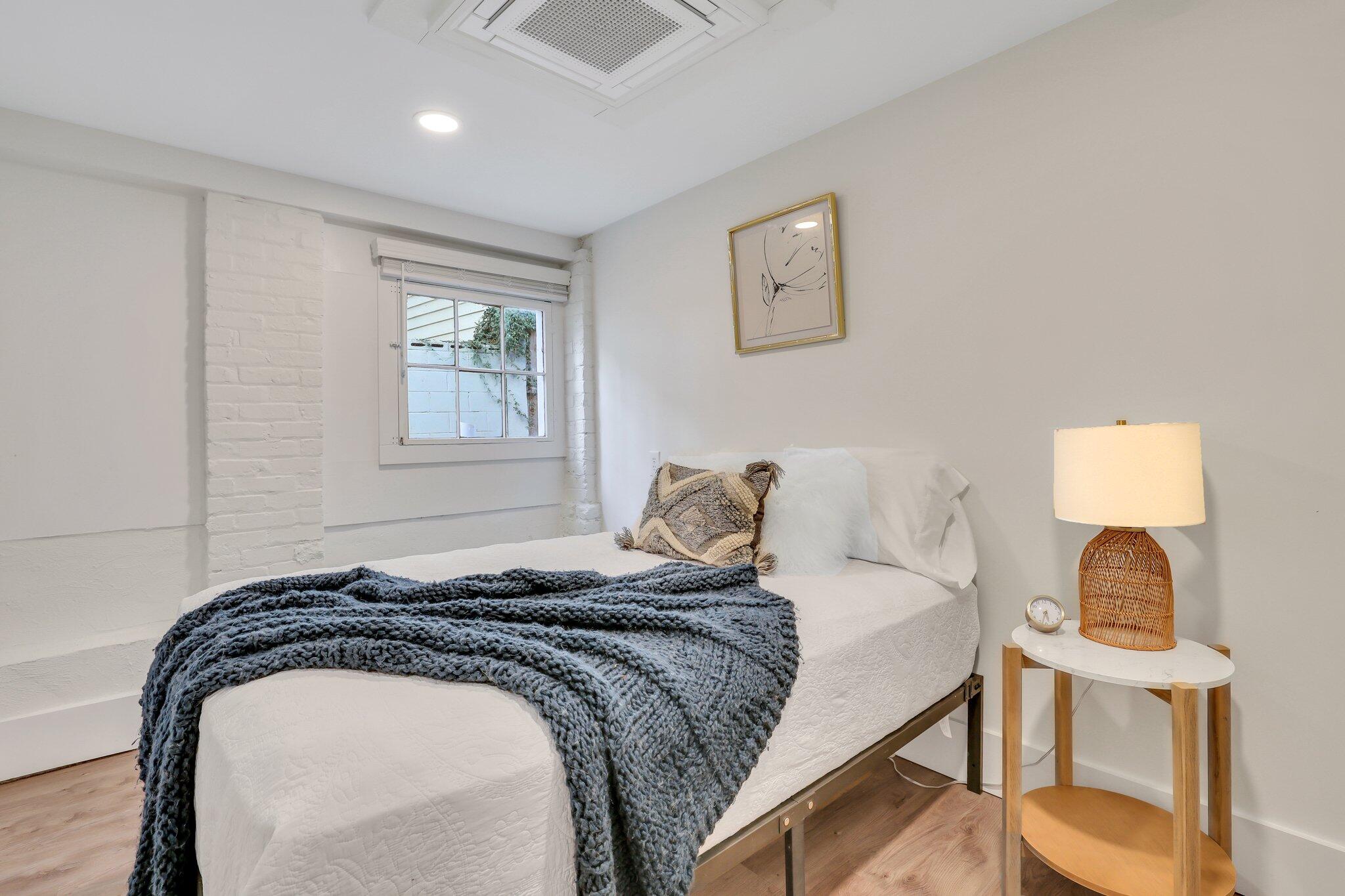 150 Spring Street Charleston, SC 29403 - Photo 19 of 130 22-web-or-mls-0O3A4434