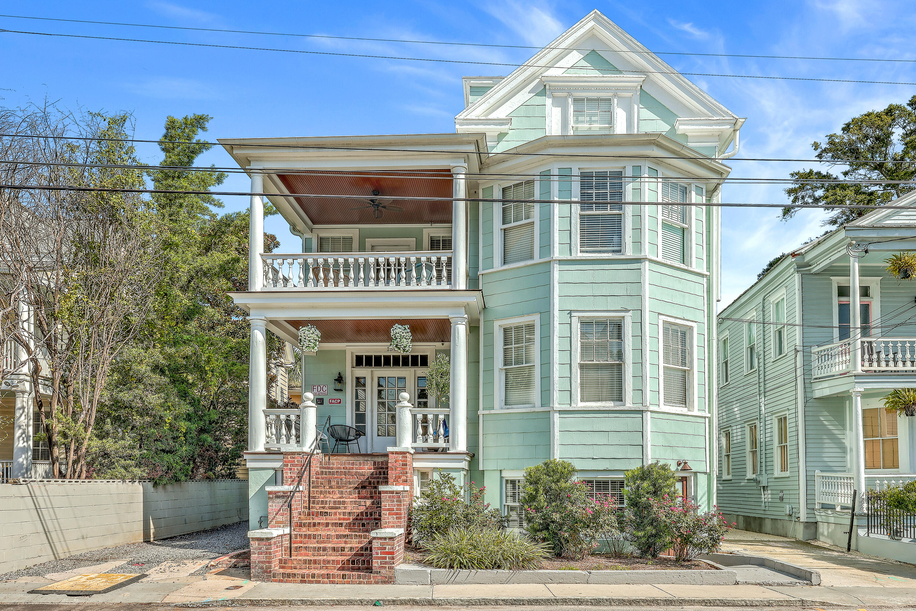 150 Spring Street Charleston, SC 29403 - Photo 2 of 130 ZYN_3387_88_89_90_91_92_93