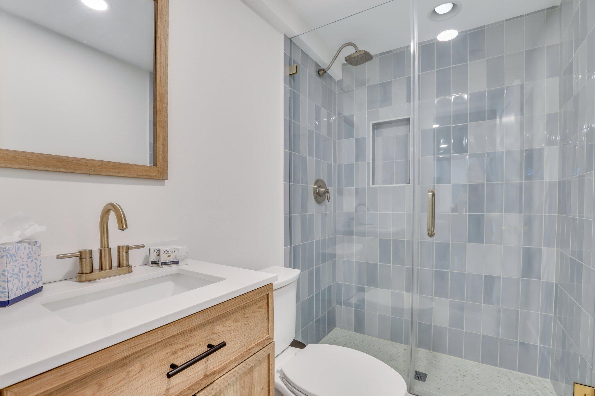 150 Spring Street Charleston, SC 29403 - Photo 22 of 130 26-web-or-mls-0O3A4454