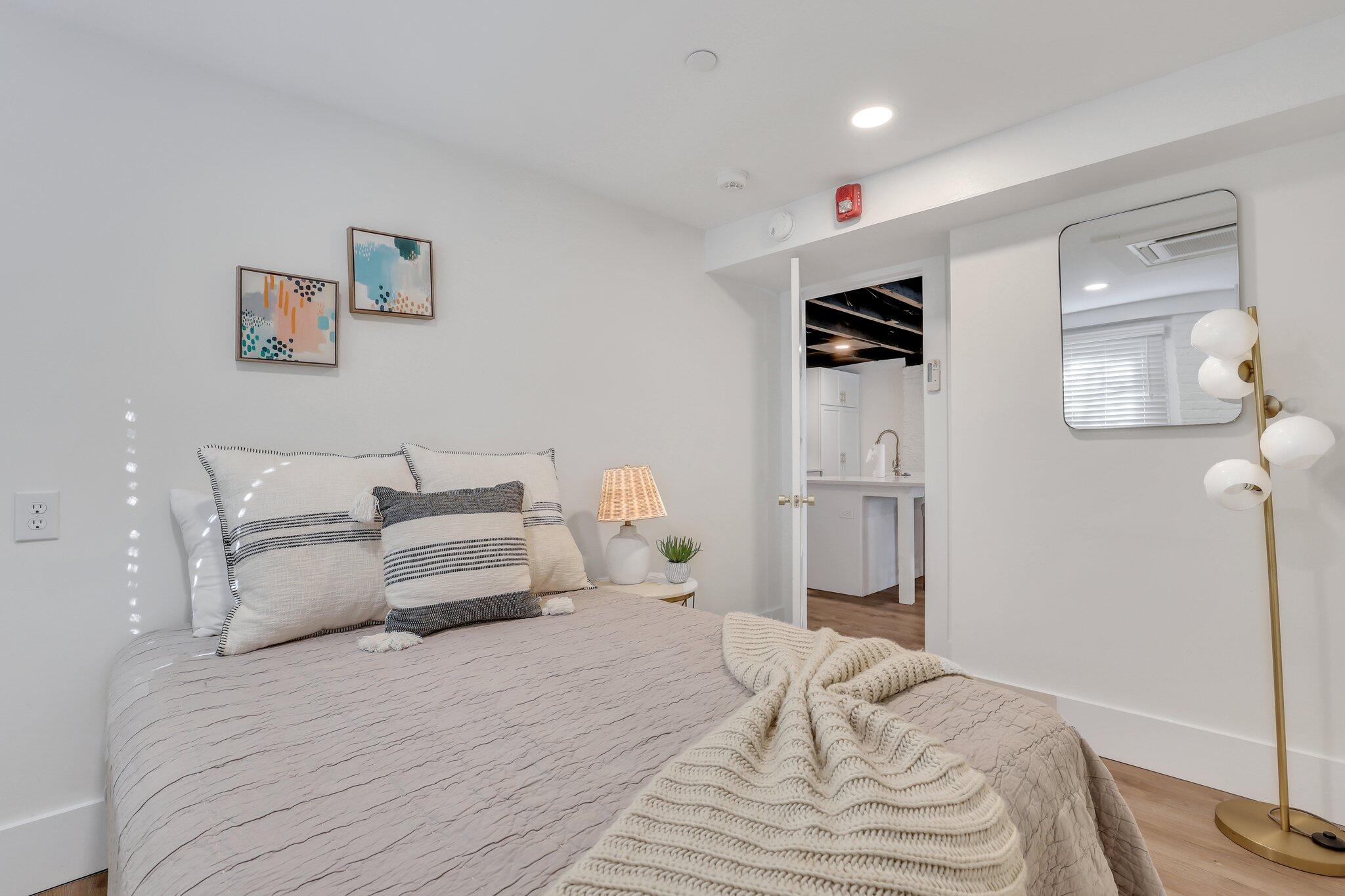 150 Spring Street Charleston, SC 29403 - Photo 23 of 130 25-web-or-mls-0O3A4449