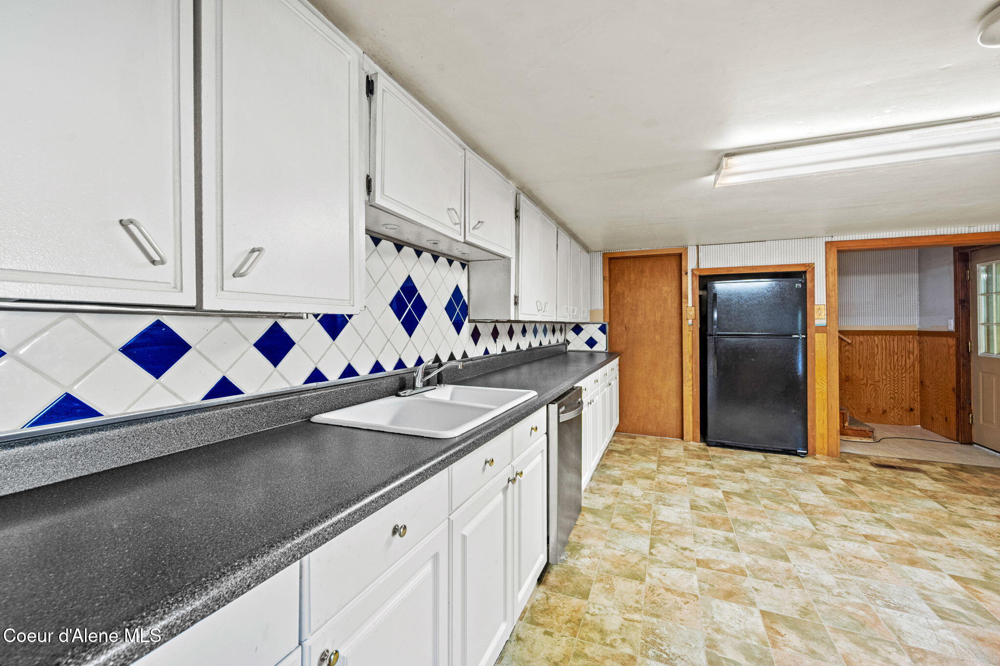 508 B Street Pinehurst, ID 83850 - Photo 13 of 46 31-web-or-mls-DSC_2206