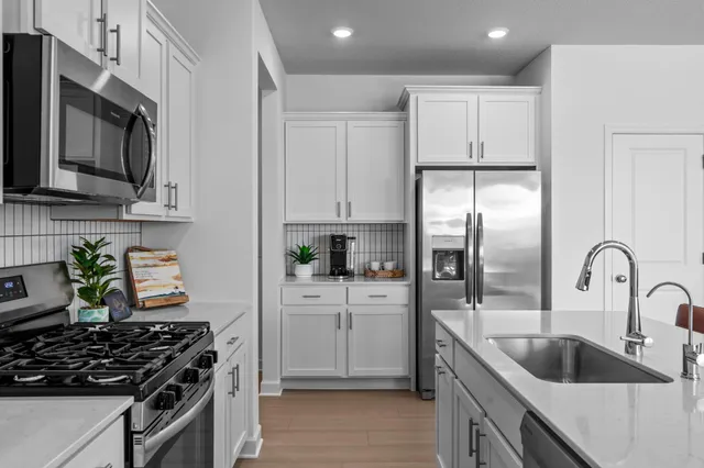 $500,000 | 14373 Allerton Way, Rosemount, MN 55068