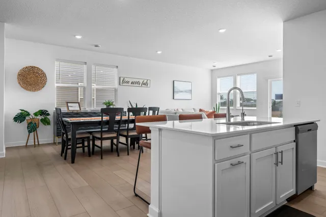 $500,000 | 14373 Allerton Way, Rosemount, MN 55068