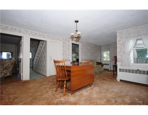 9 Shaker Road Gray, ME 04039 - Photo 11 of 25 Dining Room.