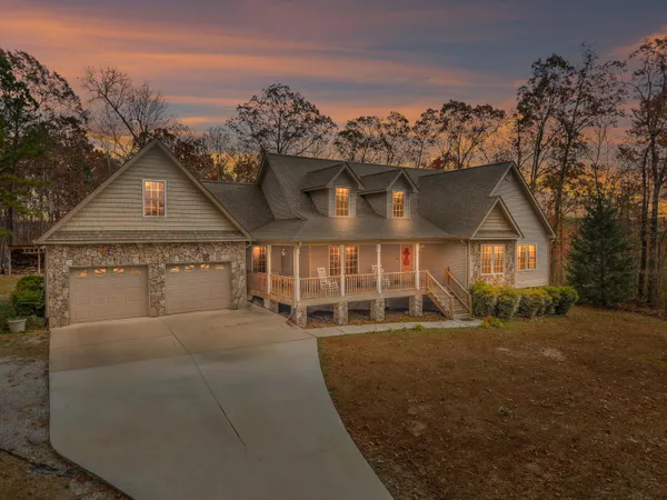 $595,000 | 524 East Teems Road, Ringgold, GA 30736