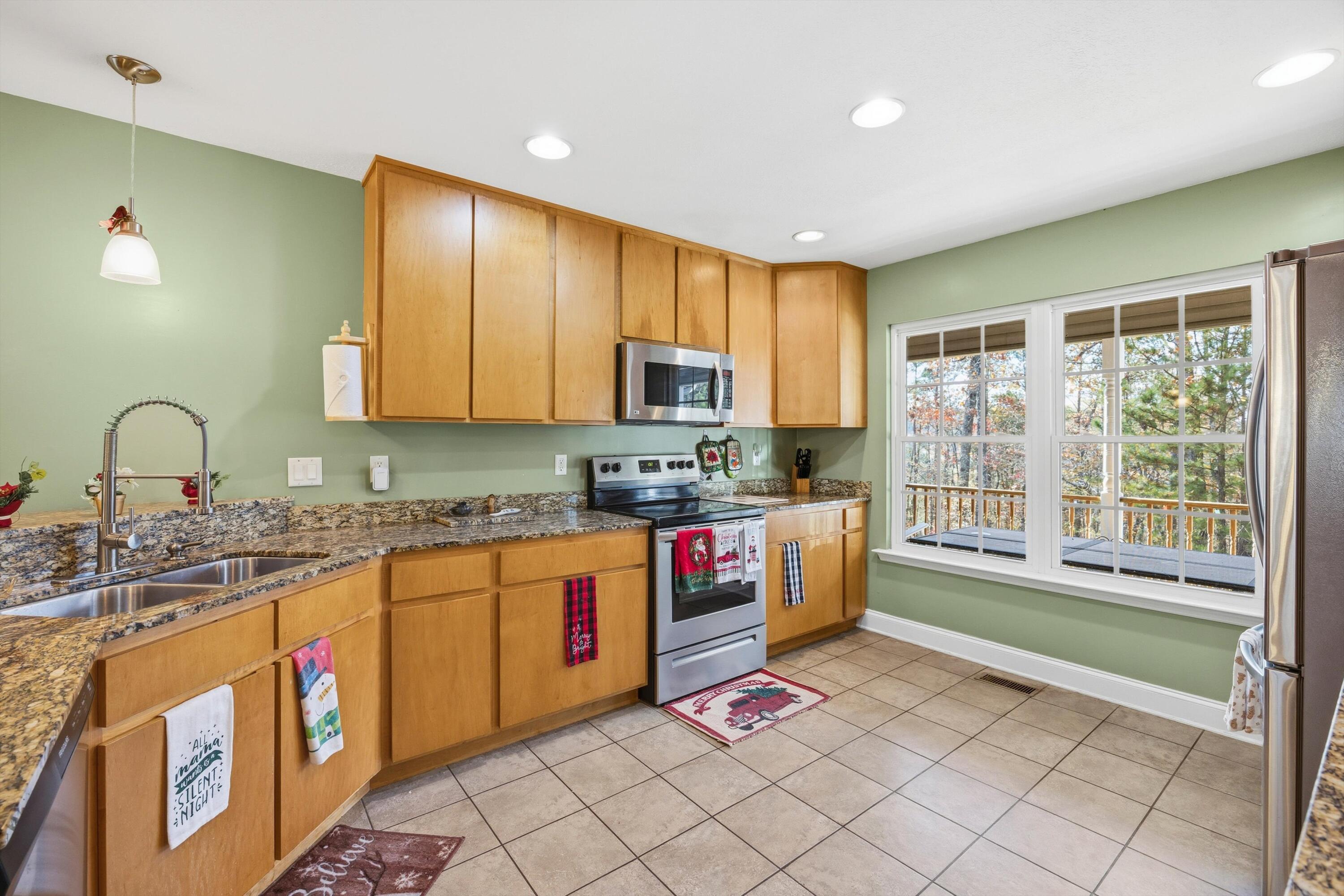 524 East Teems Road Ringgold, GA 30736 - Photo 18 of 61 18-IMG_8763