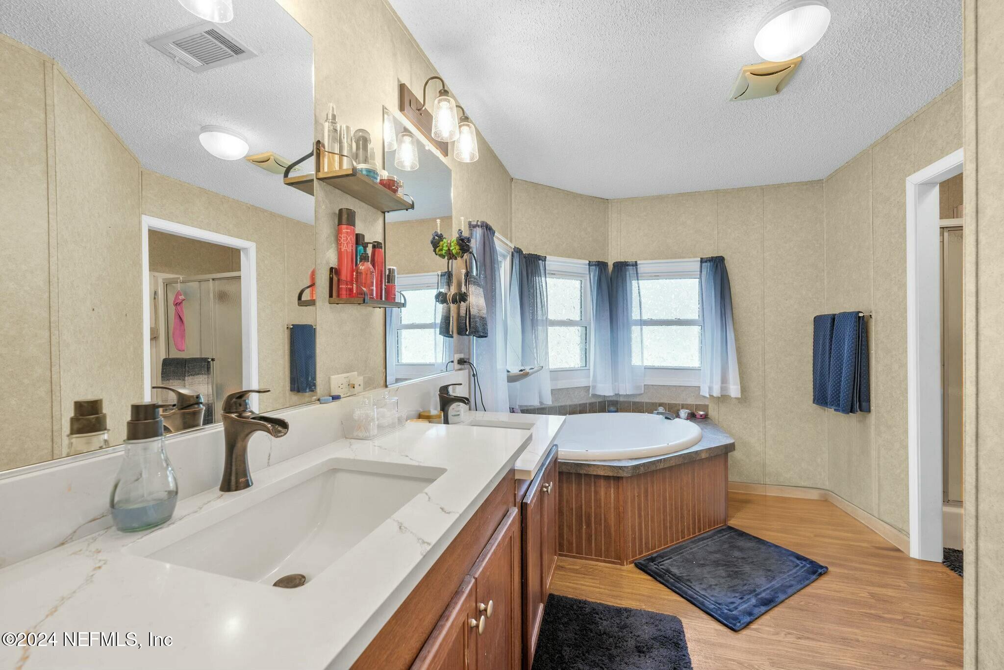 135 East Satsuma Road Palatka, FL 32177 - Photo 21 of 32 Master bath