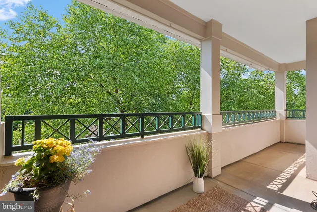 $2,600 | 12004 Taliesin Place, Unit 32, Reston, VA 20190