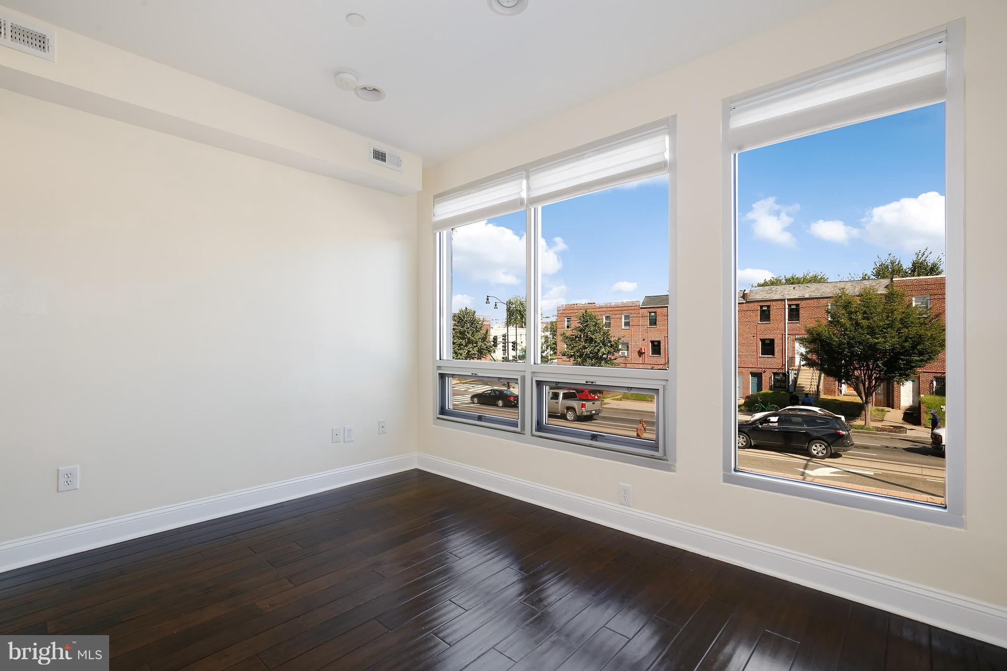 1815 Benning Road Northeast, Unit 3 Washington, DC 20002 - Photo 4 of 26 Living Room