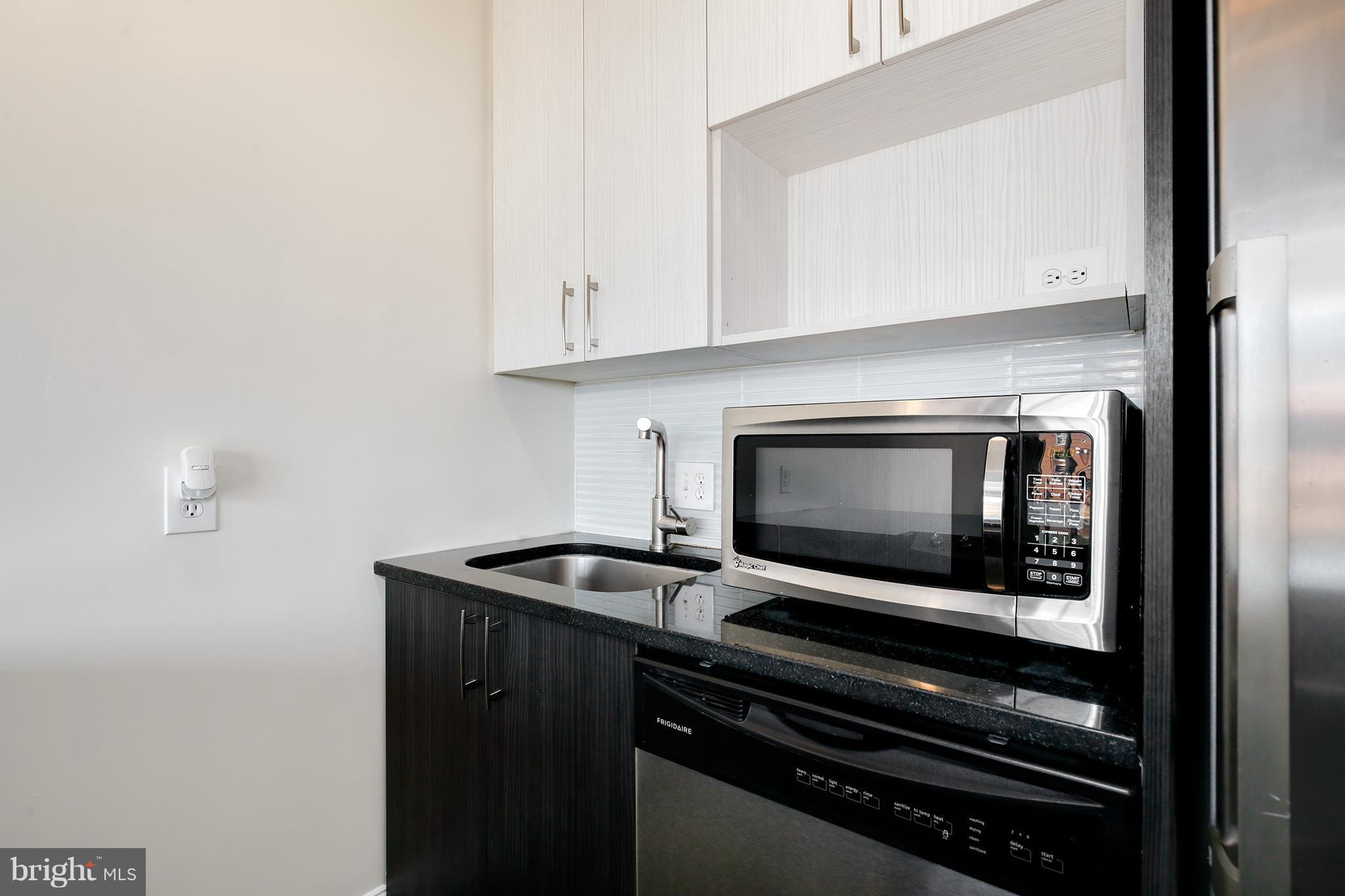 1815 Benning Road Northeast, Unit 3 Washington, DC 20002 - Photo 9 of 26 Kitchen