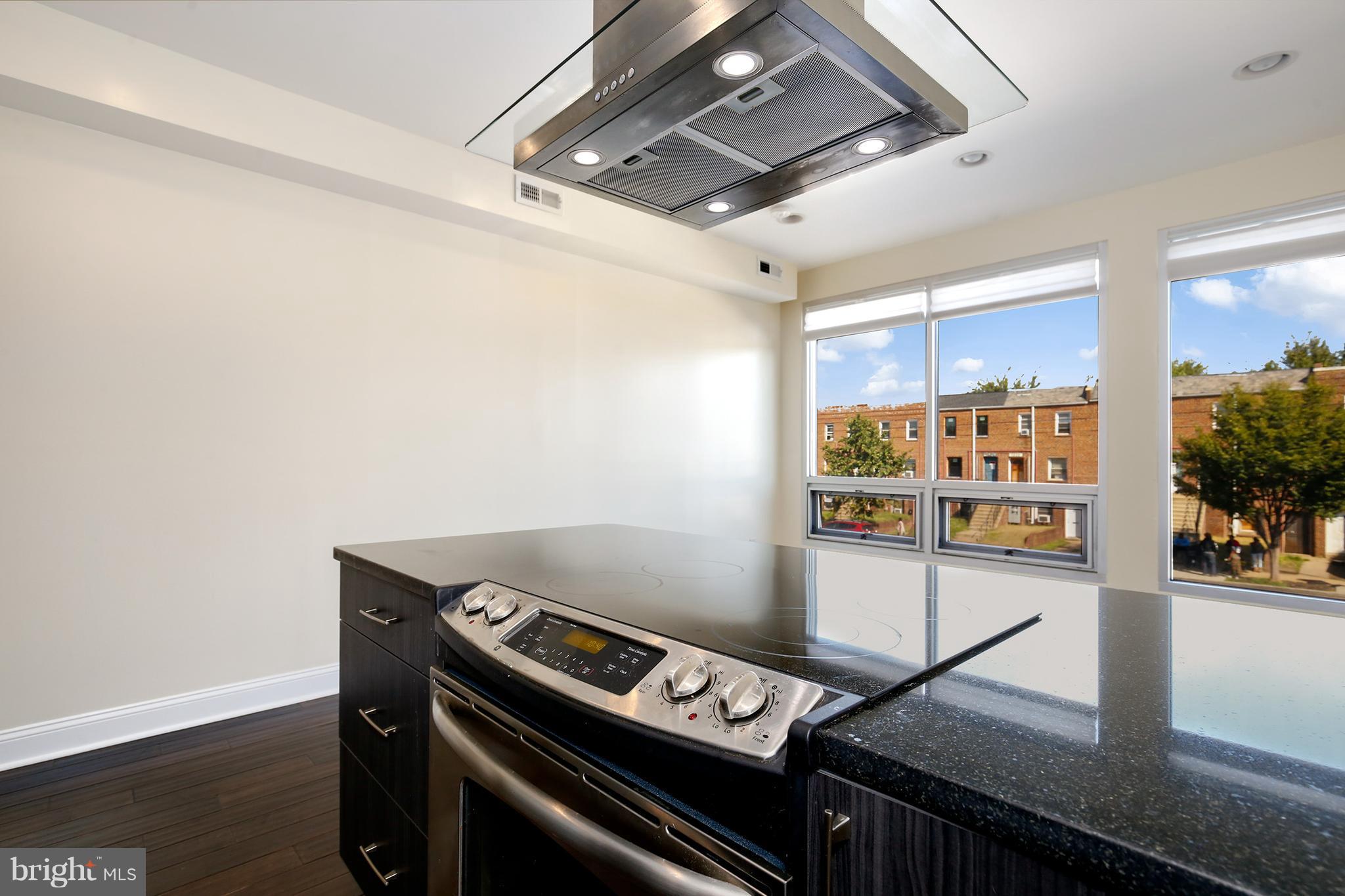 1815 Benning Road Northeast, Unit 3 Washington, DC 20002 - Photo 10 of 26 Kitchen