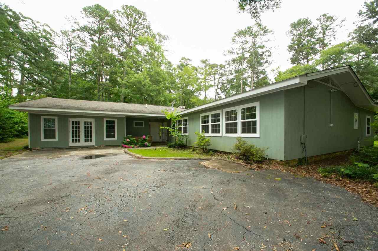 801 Spring Street Washington, GA 30673 - Photo 1 of 1