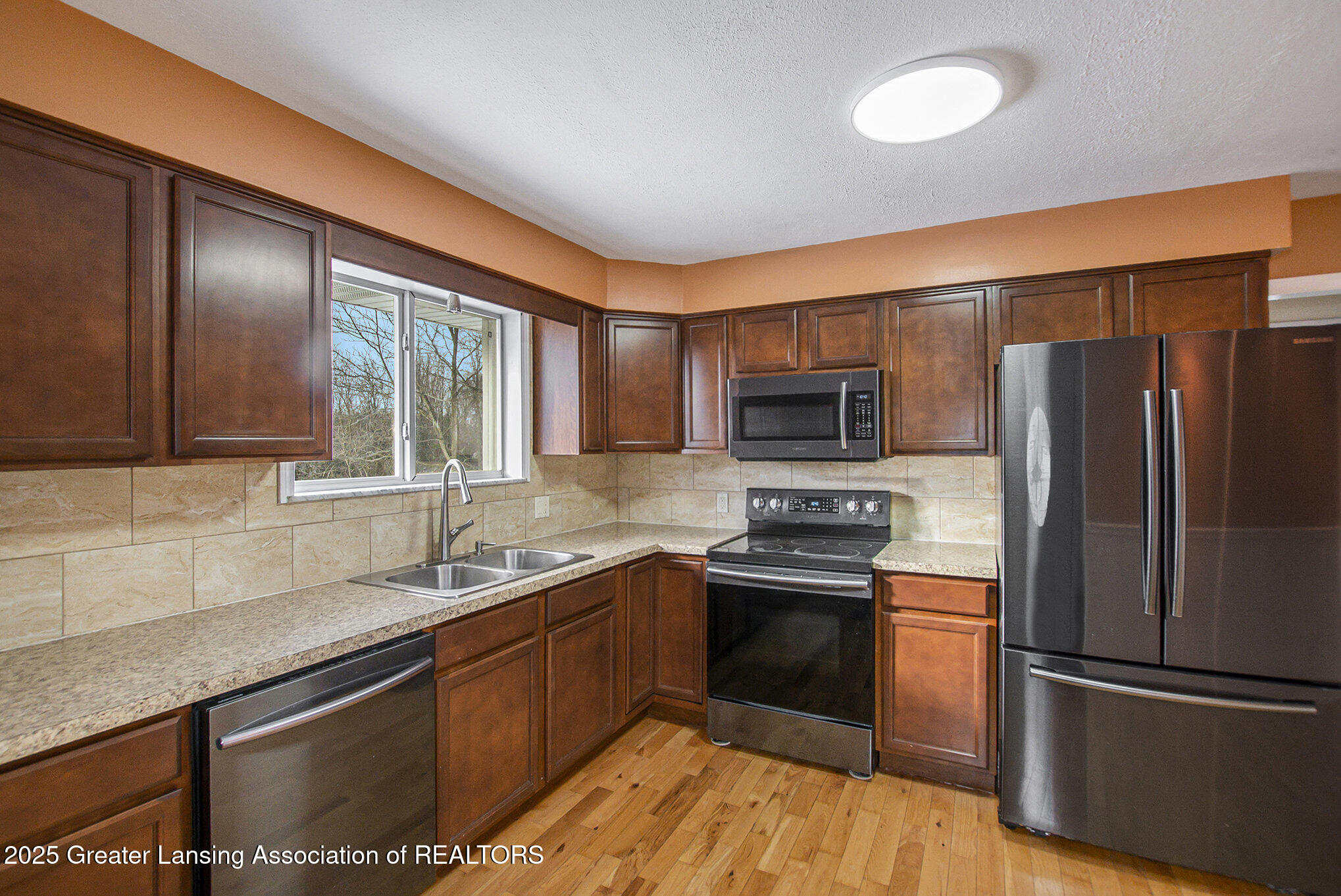 10281 Stoll Road Haslett, MI 48840 - Photo 10 of 30 010__ndp3157_473