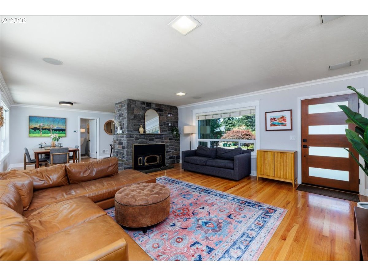 4150 Southwest 94th Avenue Portland, OR 97225 - Photo 11 of 47