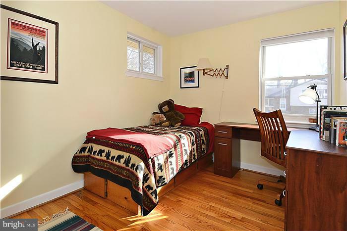 10314 Julep Avenue Silver Spring, MD 20902 - Photo 12 of 29 Bedroom