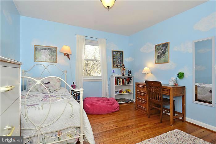 10314 Julep Avenue Silver Spring, MD 20902 - Photo 13 of 29 Bedroom