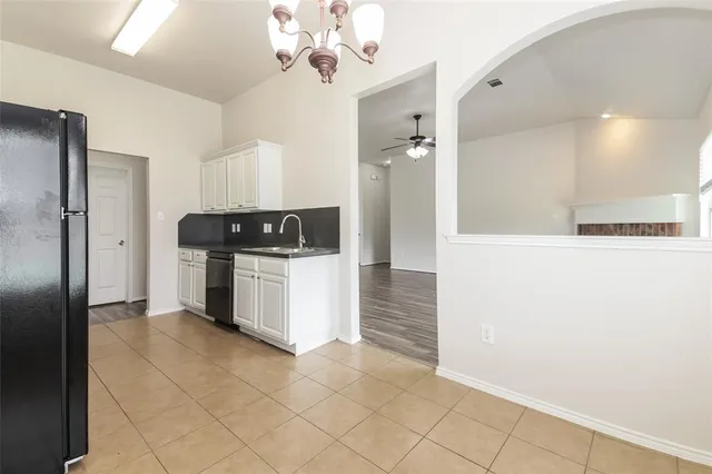 $1,990 | 824 Matthew Lane, Royse City, TX 75189