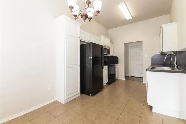 $1,990 | 824 Matthew Lane, Royse City, TX 75189