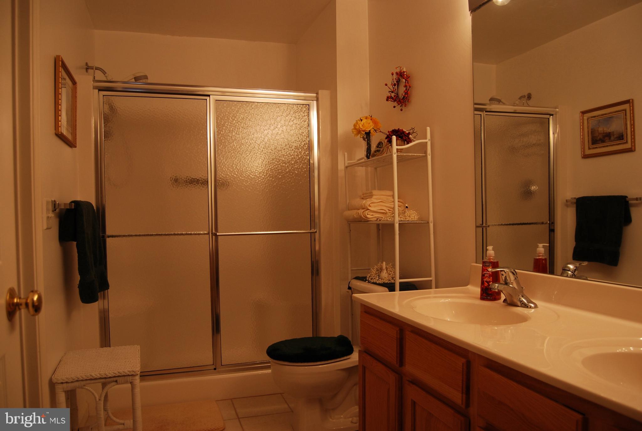 7028 Seneca Ridge Drive York, PA 17403 - Photo 12 of 20 Gallery Image 12