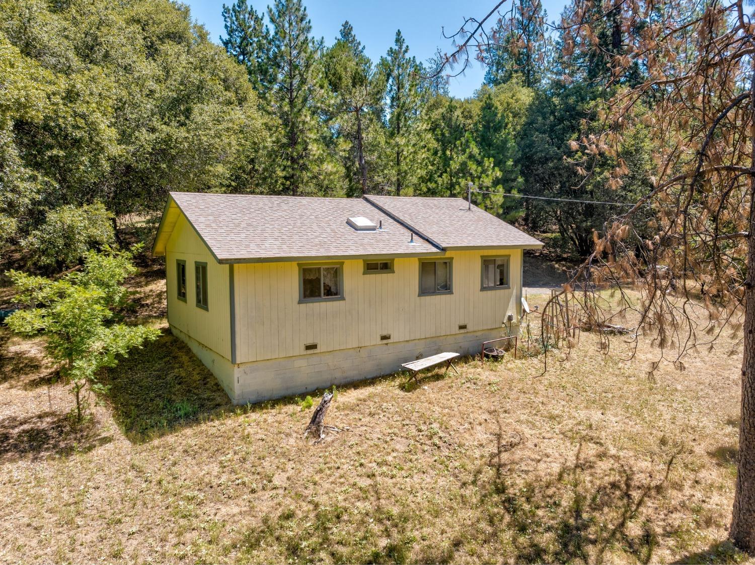 5667 Harris Cut Off Road Mariposa, CA 95338 - Photo 25 of 35 Gallery Image 25