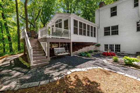 $1,100,000 | 1330 Urbandale Lane North, Plymouth, MN 55447