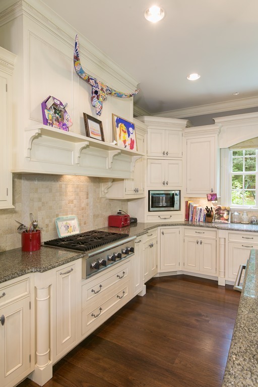 30 Storey Drive Lincoln, MA 01773 - Photo 9 of 29