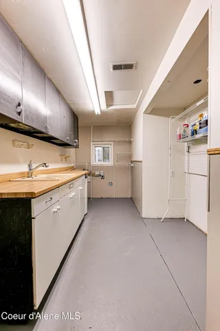 $529,000 | 10 Lewiston Avenue, Pinehurst, ID 83850