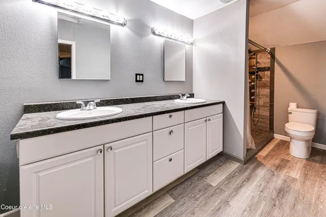 $529,000 | 10 Lewiston Avenue, Pinehurst, ID 83850