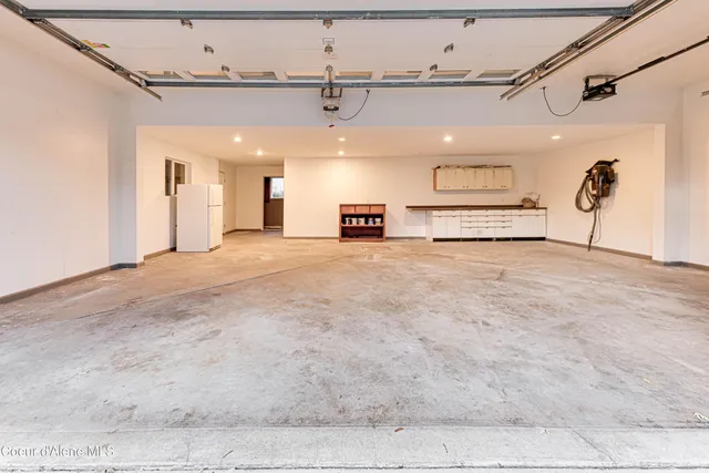 $529,000 | 10 Lewiston Avenue, Pinehurst, ID 83850