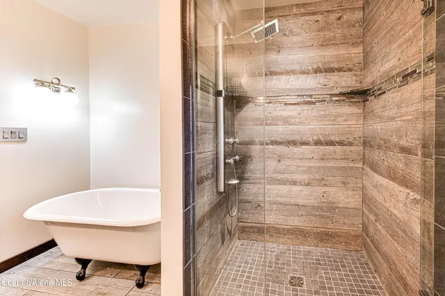 $529,000 | 10 Lewiston Avenue, Pinehurst, ID 83850