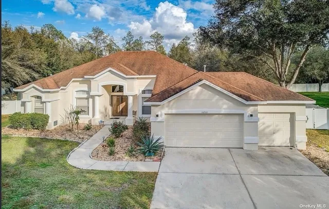$689,990 | 14266 Creek Run Drive, Riverview, FL 33579