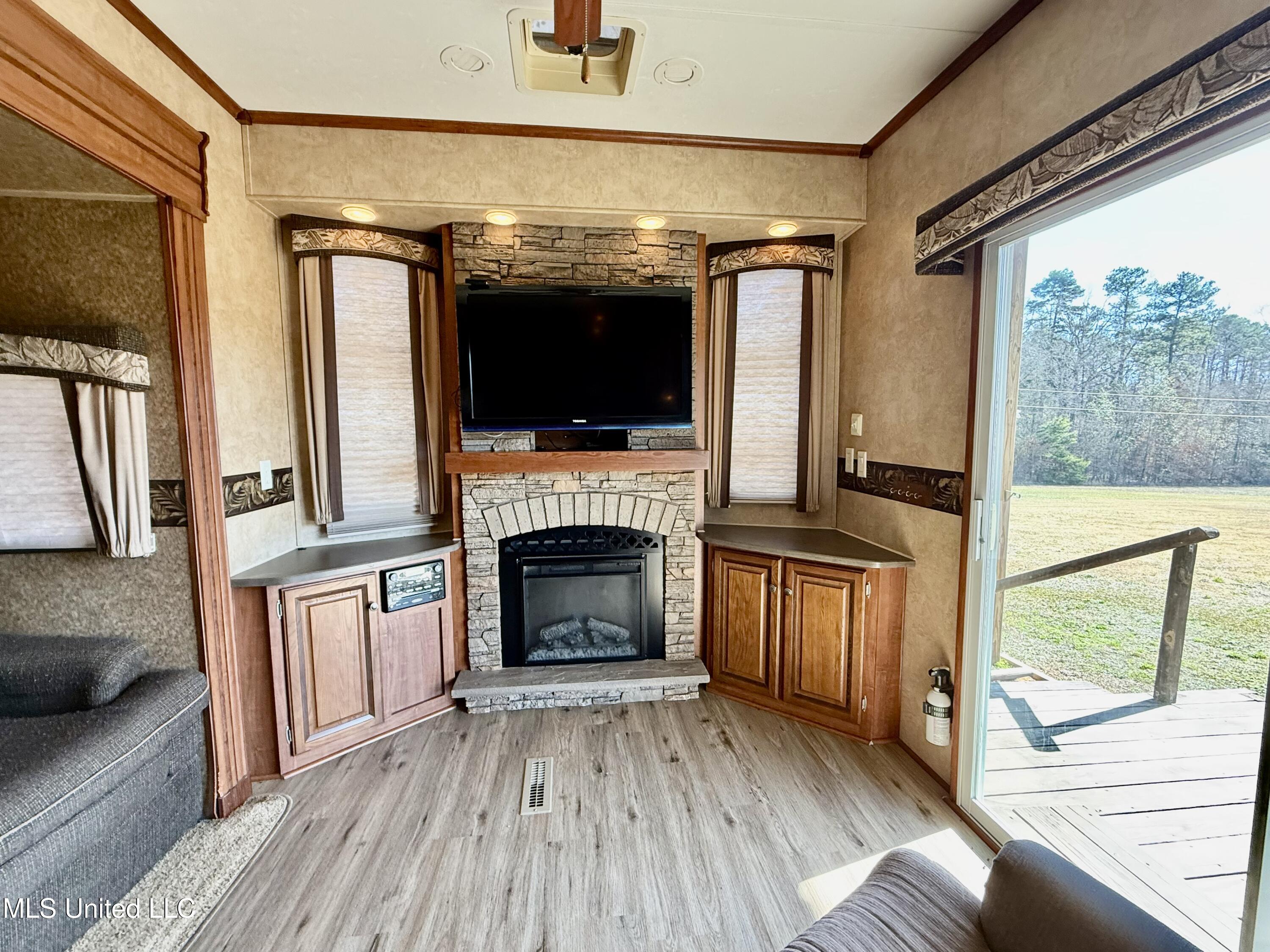 276 Martin Lane Raleigh, MS 39153 - Photo 11 of 34 IMG_1672