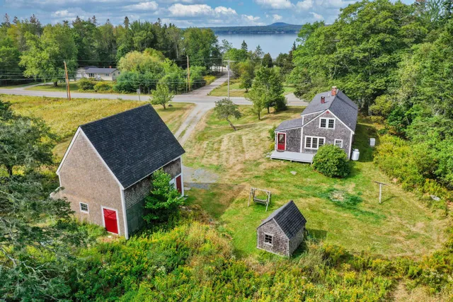 $429,000 | 1002 Bayside Road, Trenton, ME 04605