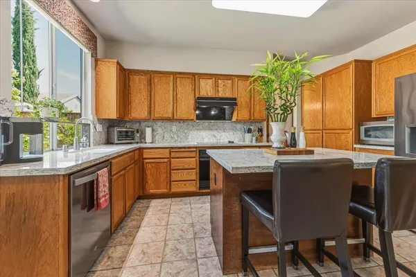 $669,500 | 2735 Tejon Street, Lodi, CA 95242