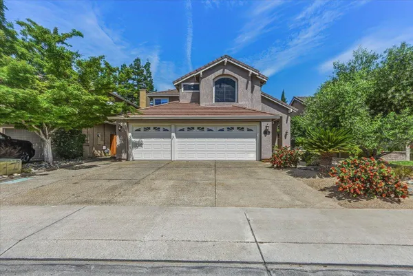 $669,500 | 2735 Tejon Street, Lodi, CA 95242