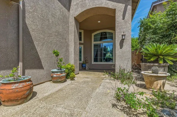 $669,500 | 2735 Tejon Street, Lodi, CA 95242