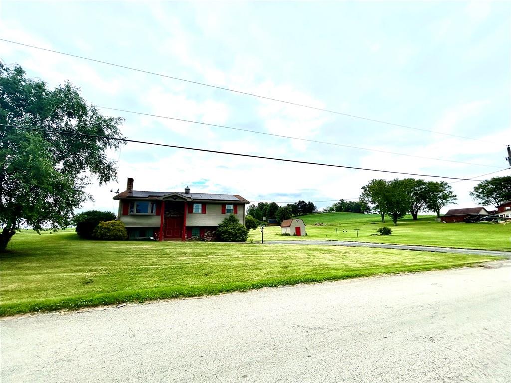 228 Taylor Road West Newton, PA 15089 - Photo 2 of 24 Gallery Image 2