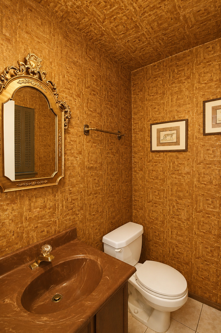 917 Army Trail Boulevard Addison, IL 60101 - Photo 11 of 26