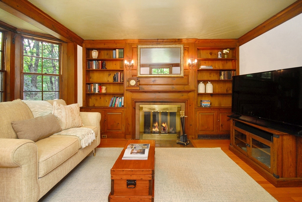 96 Lexington Road Lincoln, MA 01773 - Photo 14 of 41