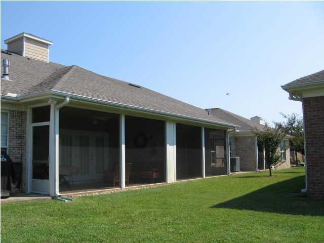 263 Diamond Cove, Unit 263 Destin, FL 32541 - Photo 22 of 24 a view of a house with garden