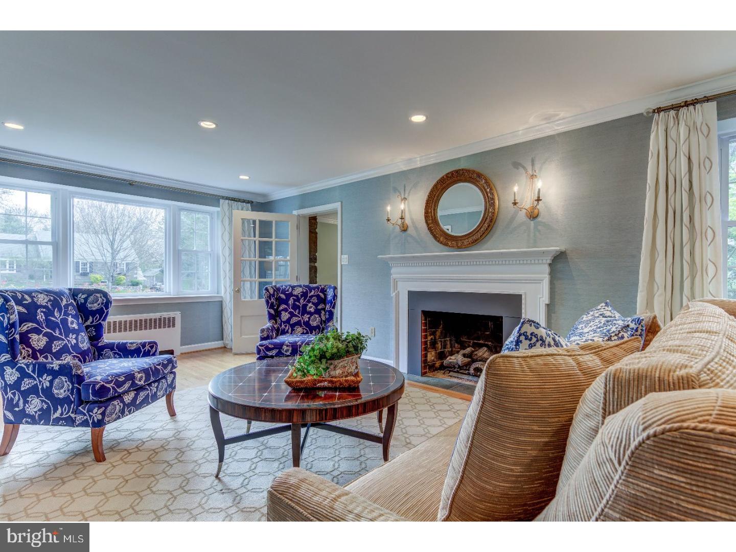 528 Atterbury Road Villanova, PA 19085 - Photo 3 of 25