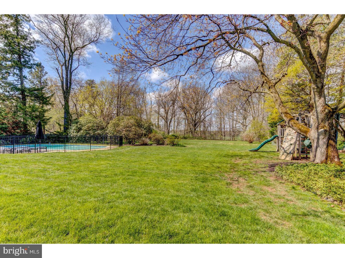 528 Atterbury Road Villanova, PA 19085 - Photo 22 of 25