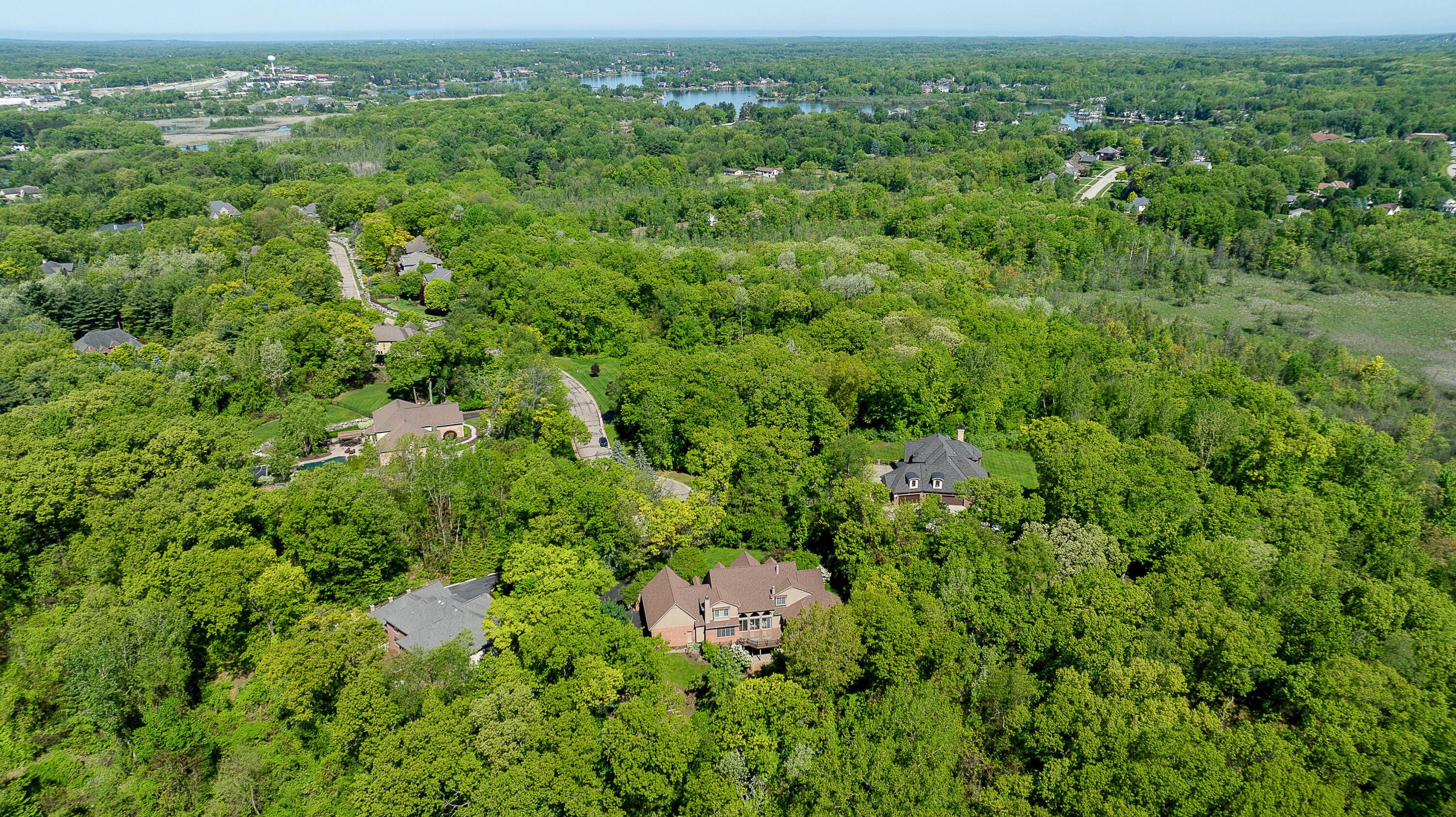 9222 Northpointe Ridge Brighton, MI 48114 - Photo 97 of 100 DJI_0826