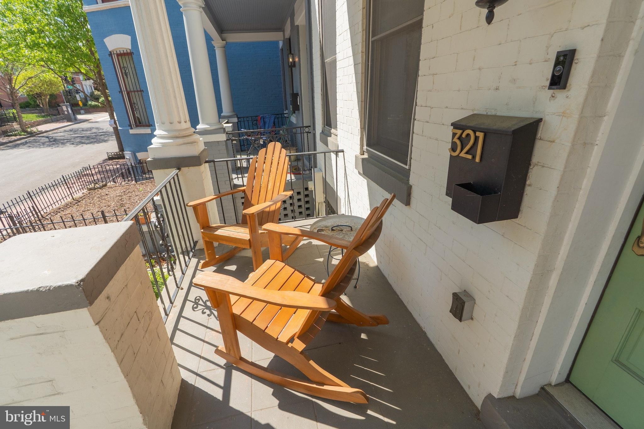 321 T Street Northwest Washington, DC 20001 - Photo 5 of 42 Front Porch