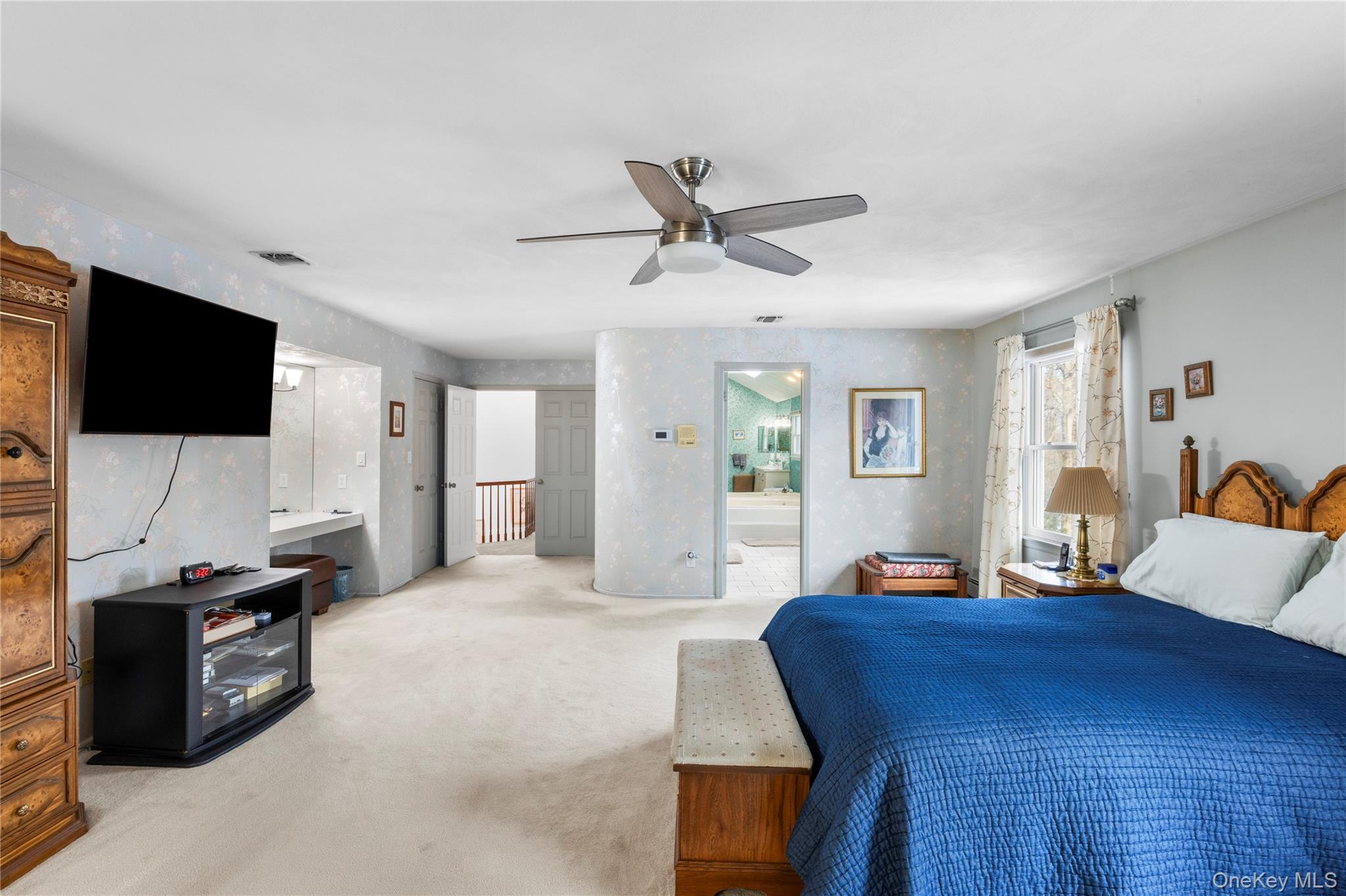 144 Landing Meadow Road Smithtown, NY 11787 - Photo 24 of 45